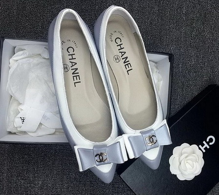 CHANEL Shallow mouth flat shoes Women--139